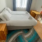 Onsitestays - 3 Bedroom House Near Tottenham Hale