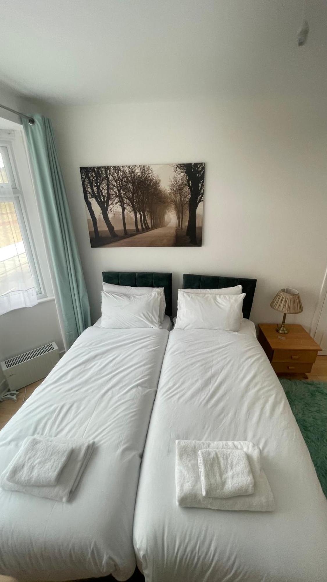 Casa vacanze Onsitestays - 3 Bedroom House Near Tottenham Hale Londra